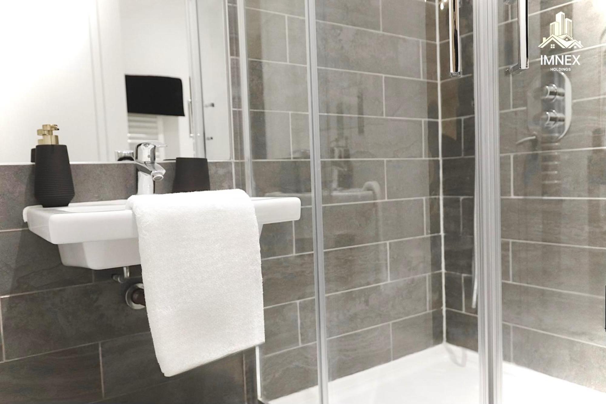 2Br Luxury Flat Belfast City Centre , Free Snacks & Free Netflix Exteriör bild